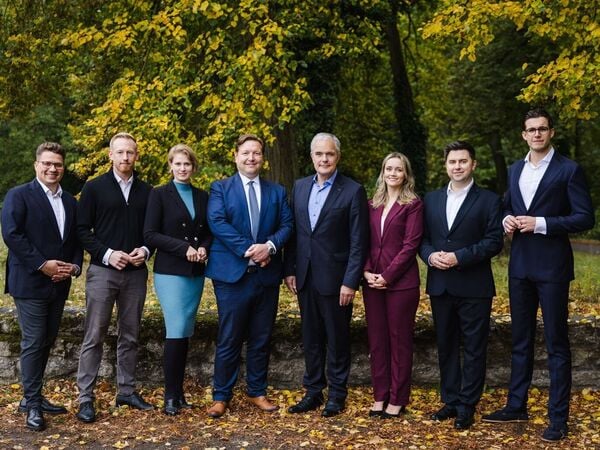 Matea Krolo mit Parteikollegen bei einer CDU-Veranstaltung