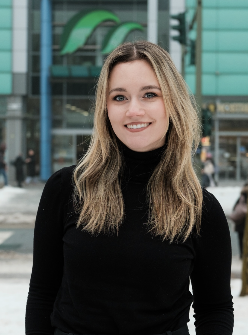 Matea Krolo vor Ort im Bezirk